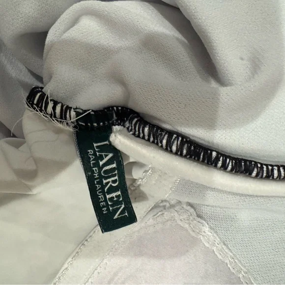 Ralph Lauren size 8 women’s one piece floral swimsuit. - Picture 3 of 3